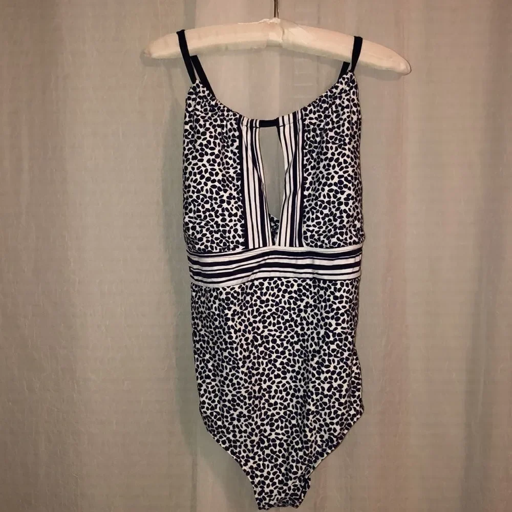 La Blanca 16W Apulio Mio Indigo High Neck One-Piece Swimsuit